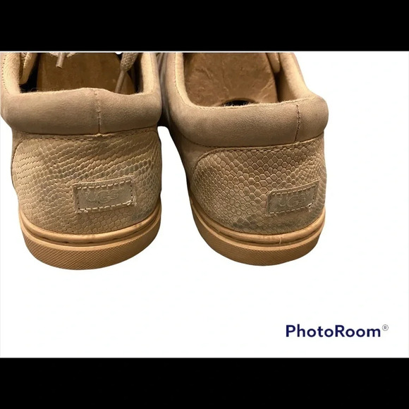 UGG Lace Up Reptile Print Sneaker  Sz 8.5 - Picture 6 of 9